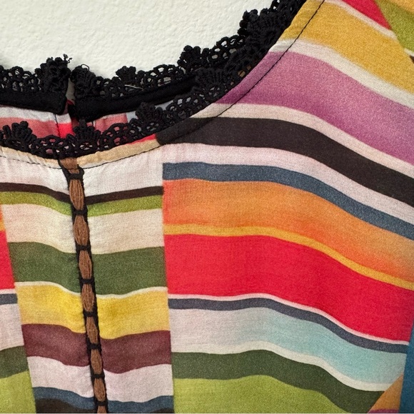 Anthropologie Conditions Apply flows top; size Medium - Picture 6 of 7